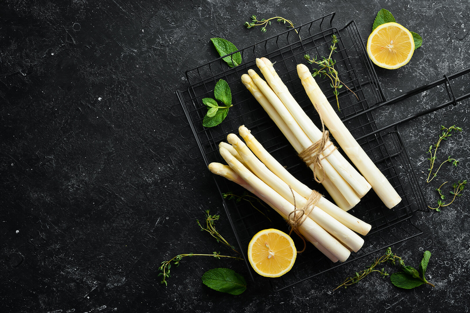 Automaat met verse producten van Aspergekwekerij Clauwers